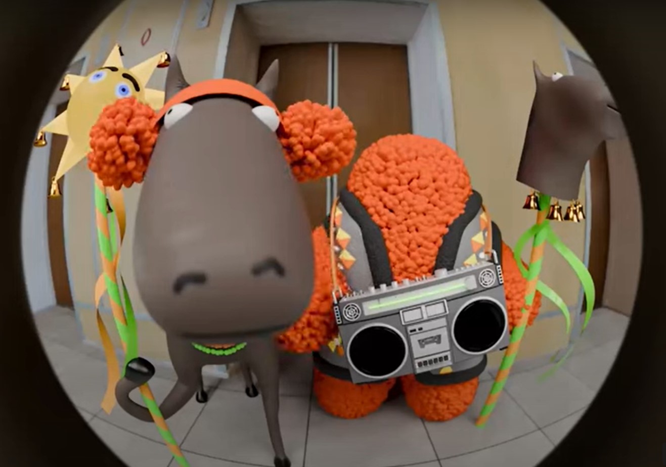 <strong>Mascots singing traditional carols</strong>